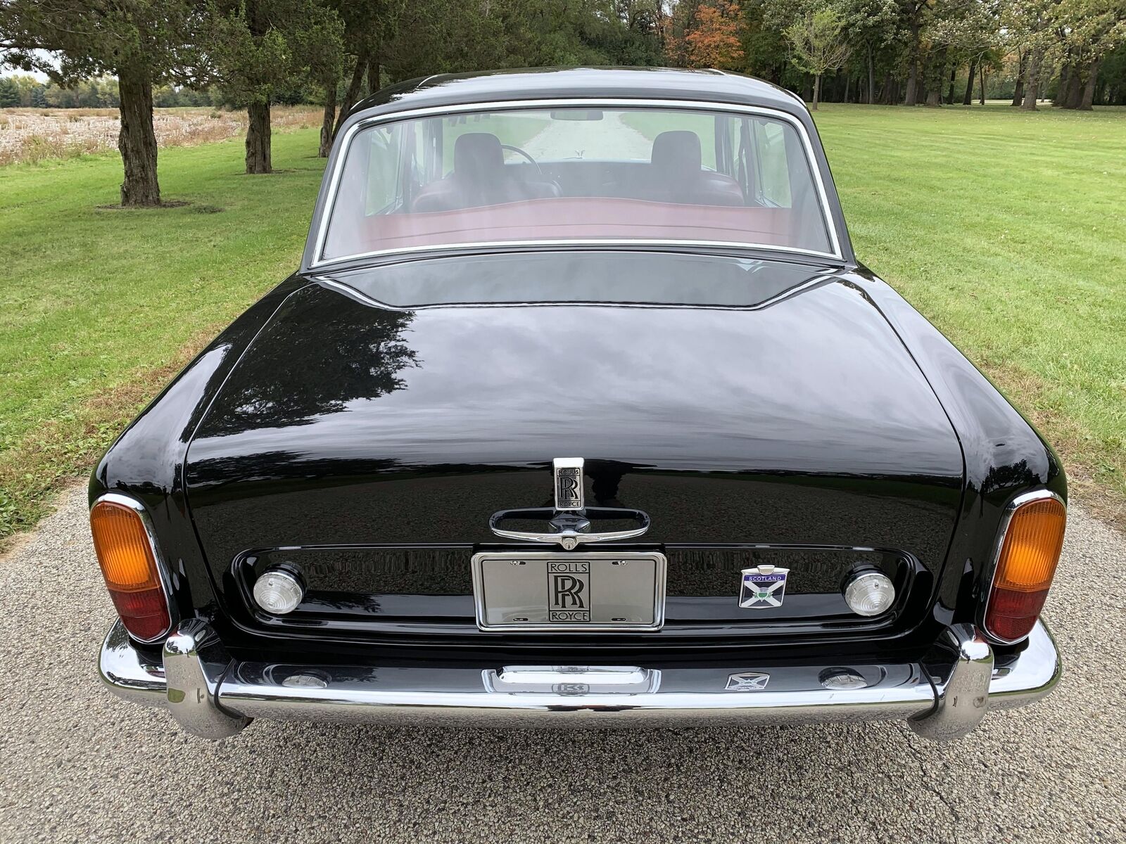 Rolls-Royce-Silver-Shadow-1969-Sedan-12