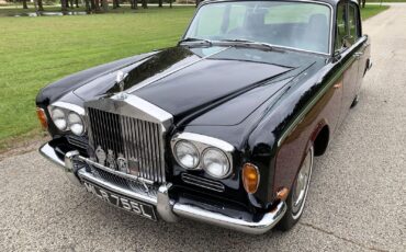 Rolls-Royce-Silver-Shadow-1969-Sedan-2
