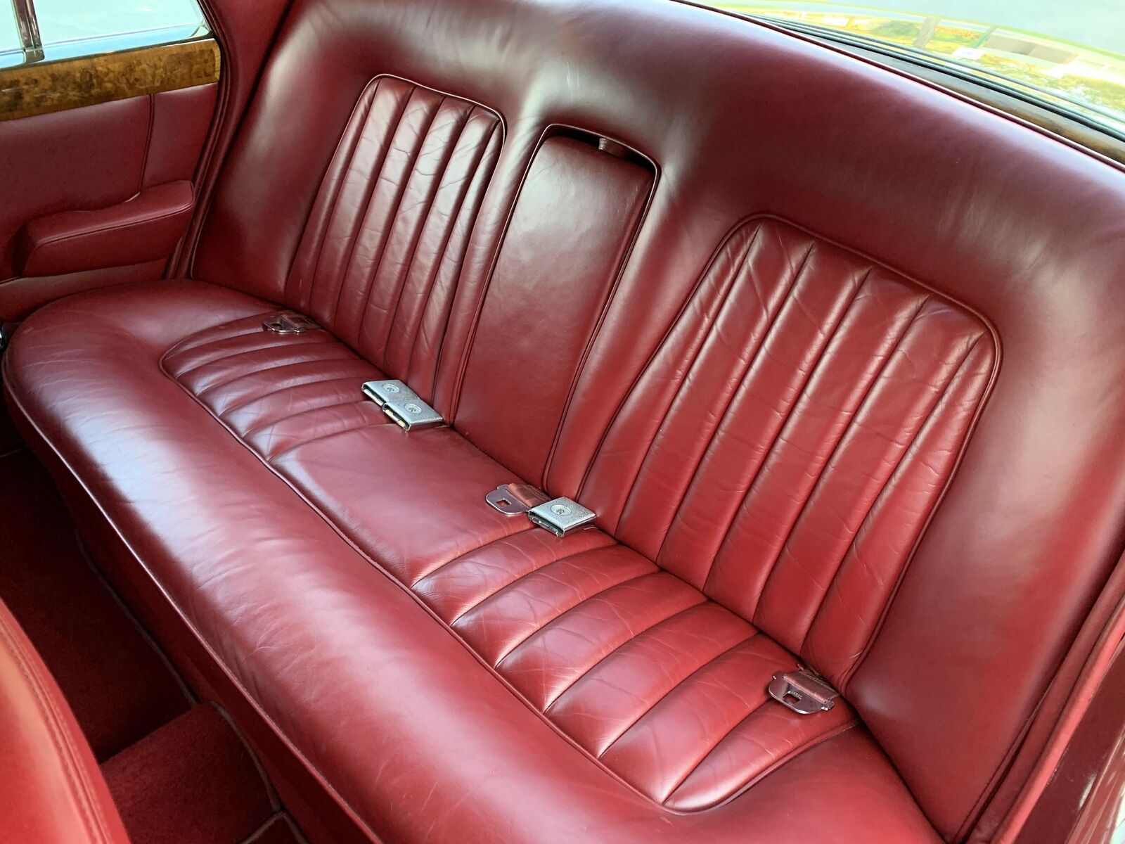 Rolls-Royce-Silver-Shadow-1969-Sedan-25