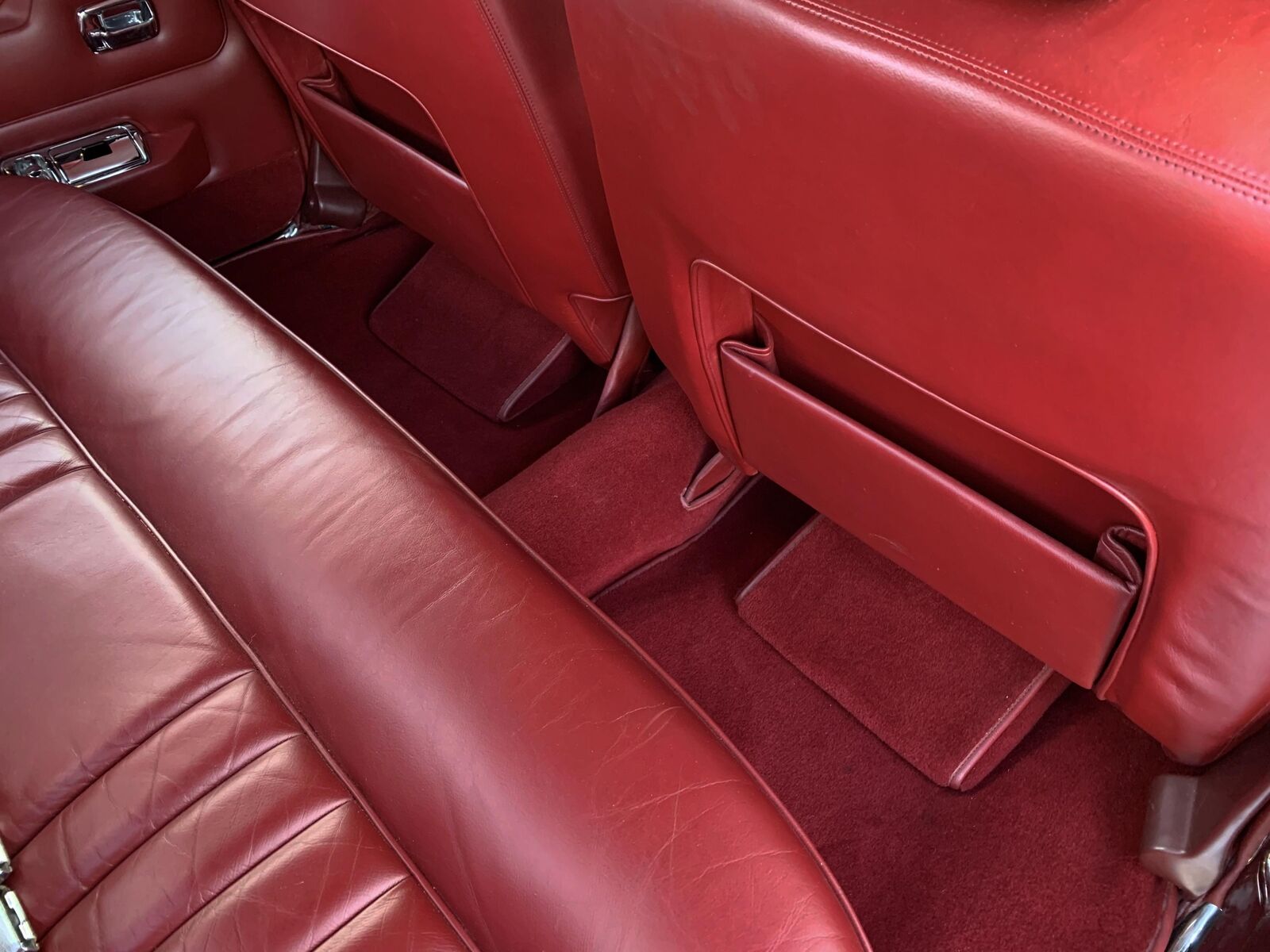 Rolls-Royce-Silver-Shadow-1969-Sedan-28