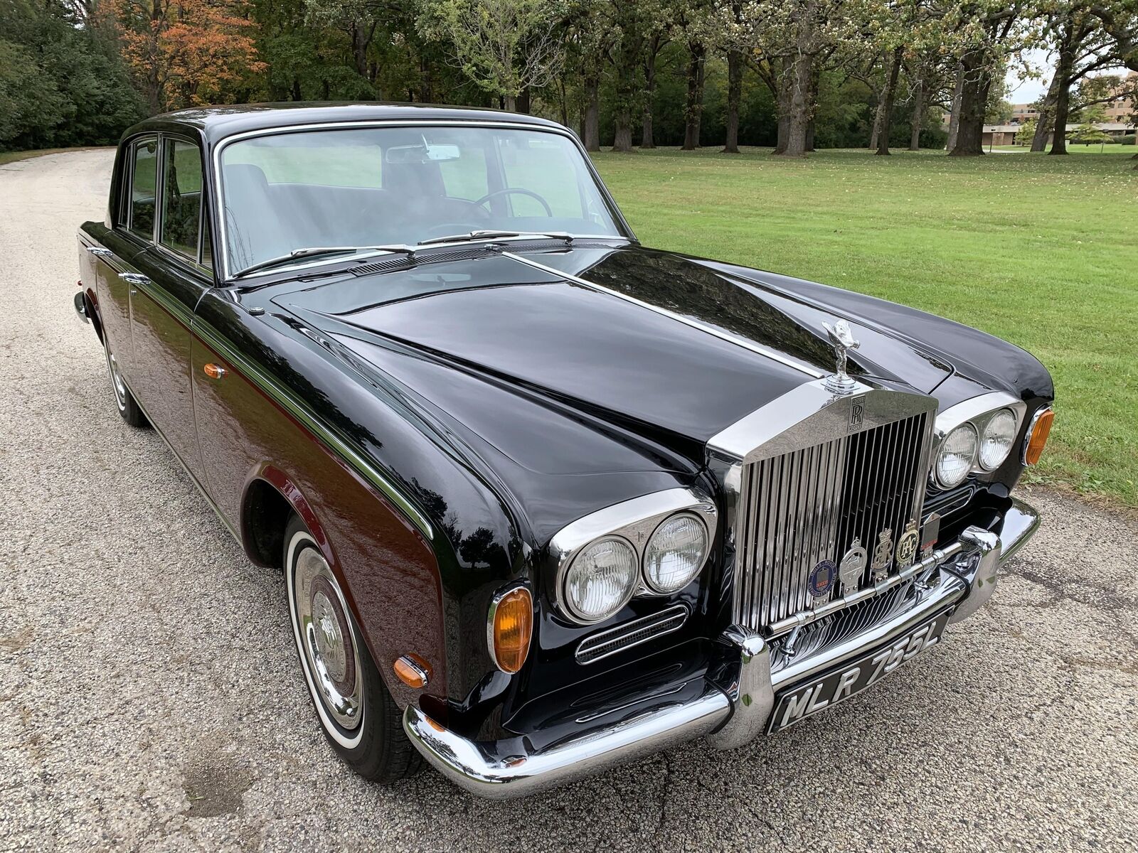 Rolls-Royce-Silver-Shadow-1969-Sedan-4