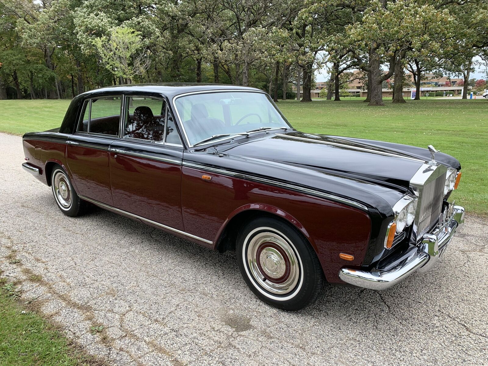 Rolls-Royce-Silver-Shadow-1969-Sedan-6