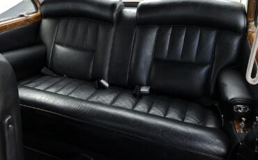 Rolls-Royce-Silver-Shadow-1970-2-door-coupe-22