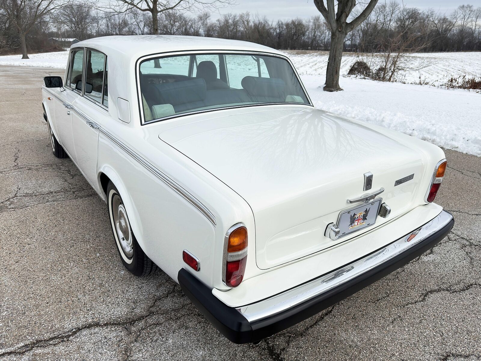Rolls-Royce-Silver-Shadow-II-1979-Sedan-12