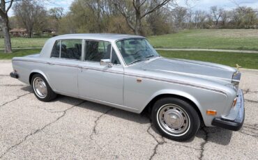 Rolls-Royce-Silver-Shadow-II-1979-Sedan-15