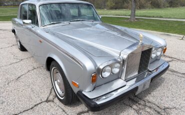 Rolls-Royce-Silver-Shadow-II-1979-Sedan-3