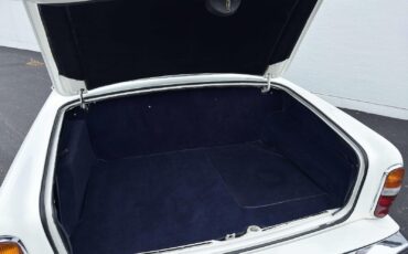 Rolls-Royce-Silver-Shadow-II-1979-Sedan-35