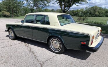 Rolls-Royce-Silver-Shadow-II-1979-Sedan-9