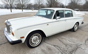 Rolls-Royce-Silver-Shadow-II-1979-Sedan-9