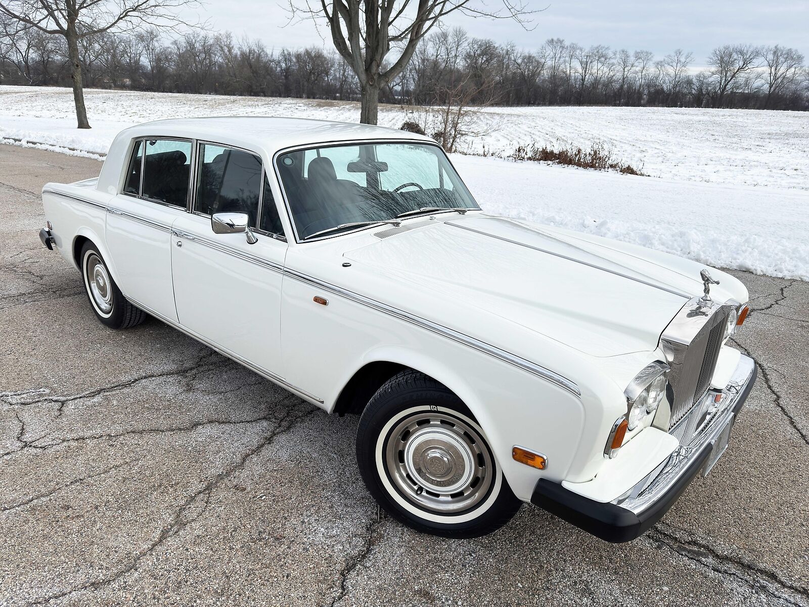 Rolls-Royce-Silver-Shadow-II-1979-Sedan