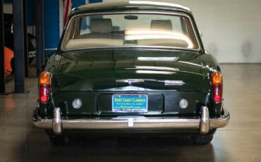 Rolls-Royce-Silver-Shadow-Mulliner-Park-Ward-1969-2-Door-Coupe-16