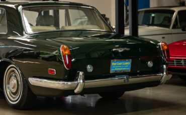 Rolls-Royce-Silver-Shadow-Mulliner-Park-Ward-1969-2-Door-Coupe-20