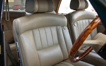 Rolls-Royce-Silver-Shadow-Mulliner-Park-Ward-1969-2-Door-Coupe-27