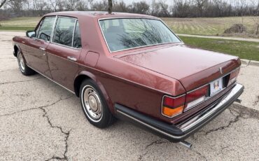 Rolls-Royce-Silver-SpiritSpurDawn-1982-Sedan-12