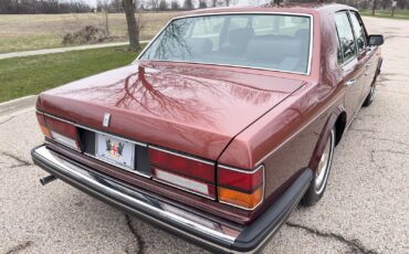 Rolls-Royce-Silver-SpiritSpurDawn-1982-Sedan-16