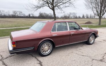 Rolls-Royce-Silver-SpiritSpurDawn-1982-Sedan-18