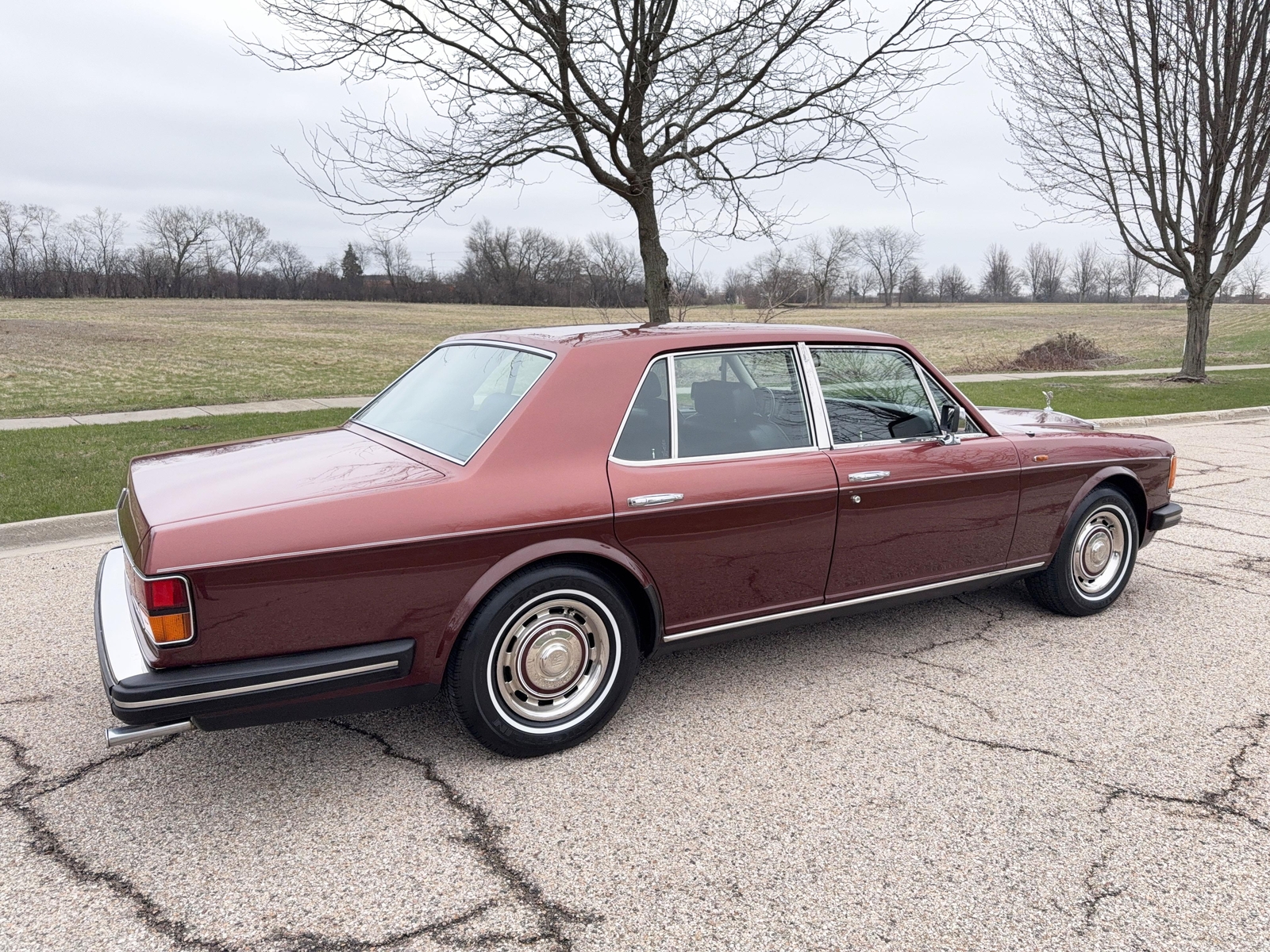 Rolls-Royce-Silver-SpiritSpurDawn-1982-Sedan-18