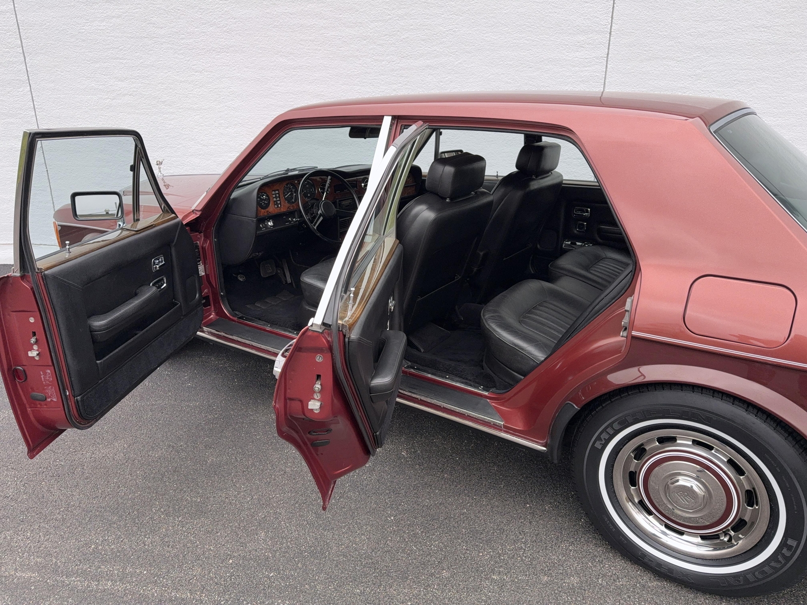 Rolls-Royce-Silver-SpiritSpurDawn-1982-Sedan-23