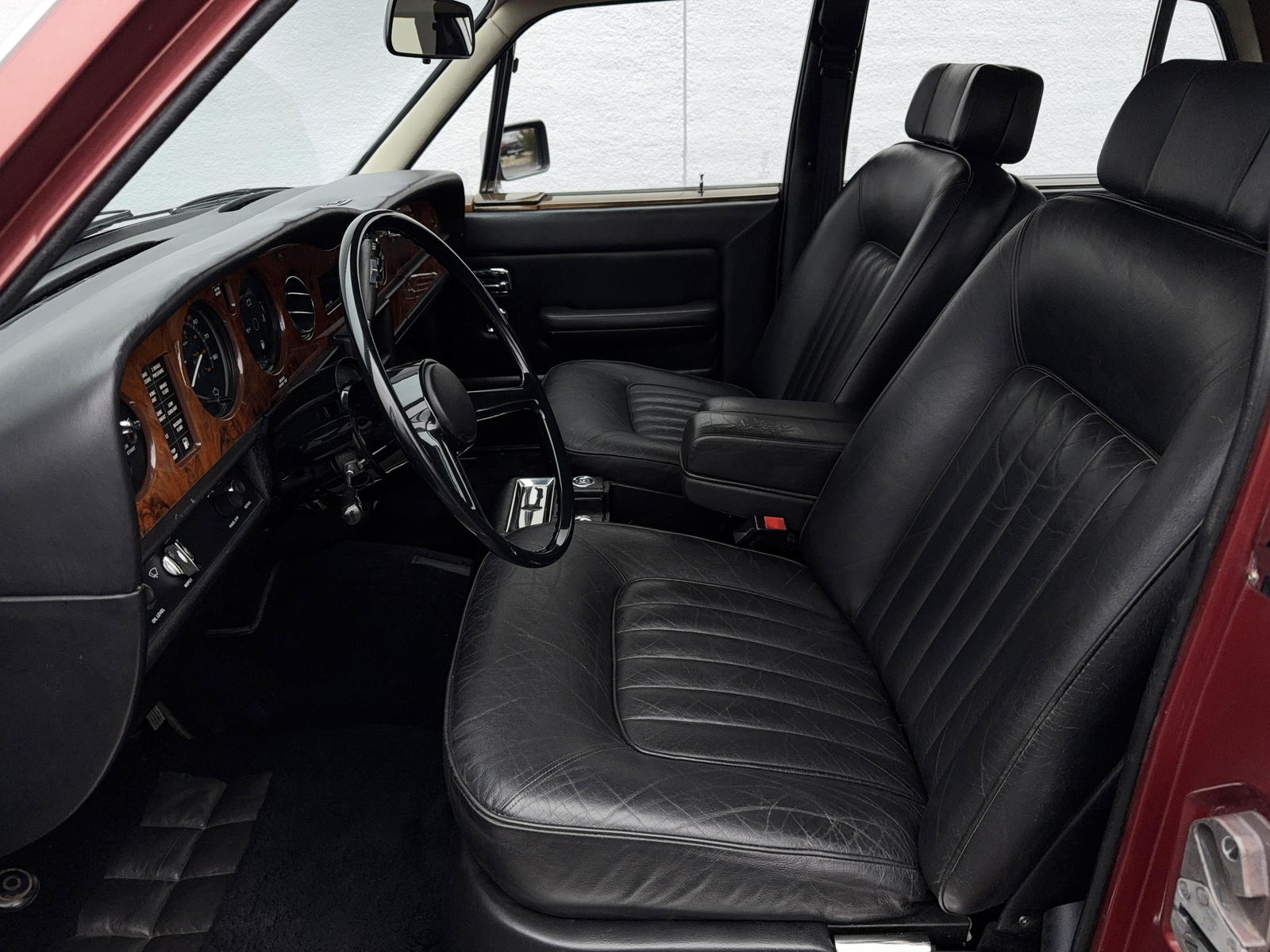 Rolls-Royce-Silver-SpiritSpurDawn-1982-Sedan-25