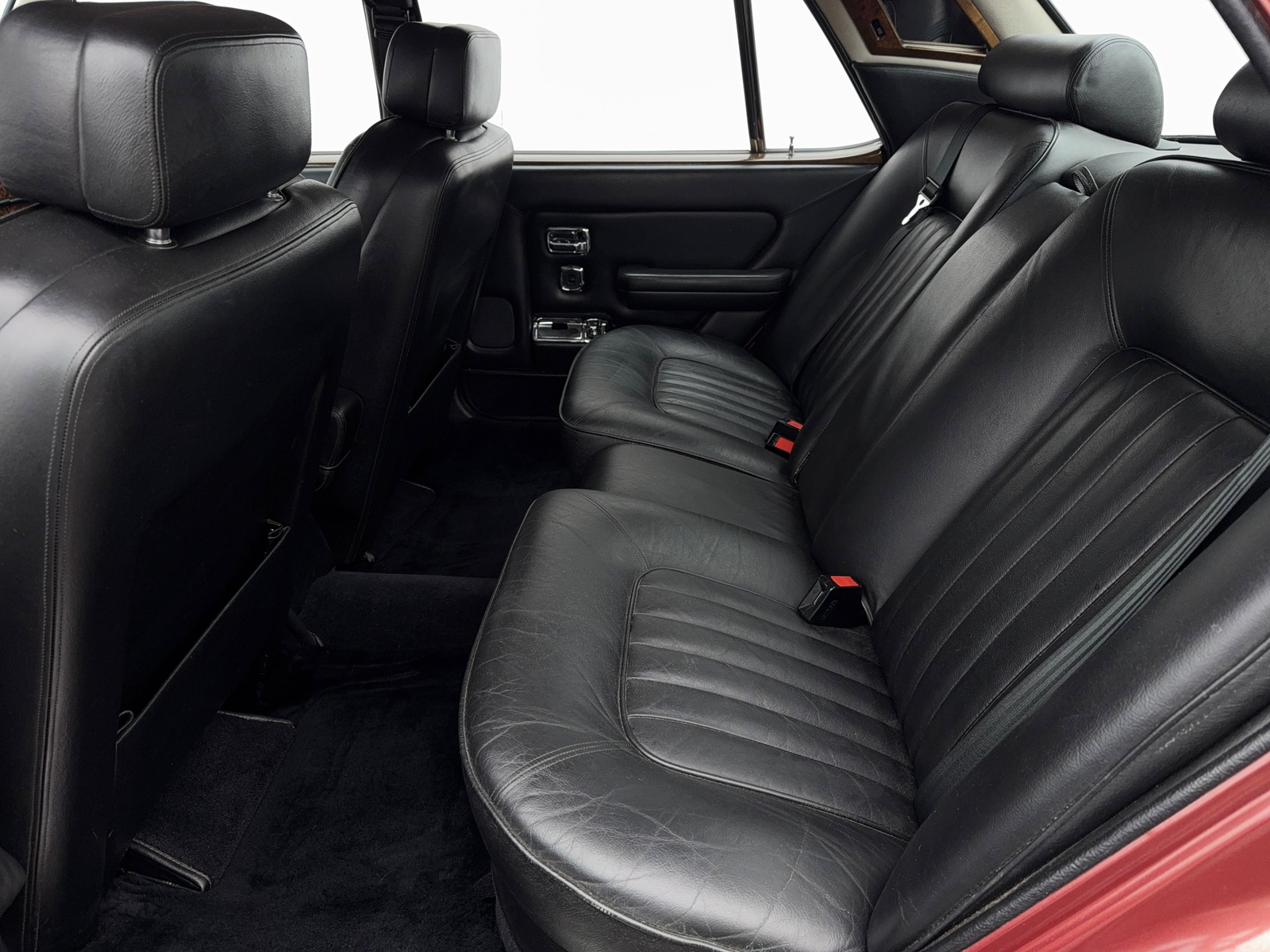 Rolls-Royce-Silver-SpiritSpurDawn-1982-Sedan-28