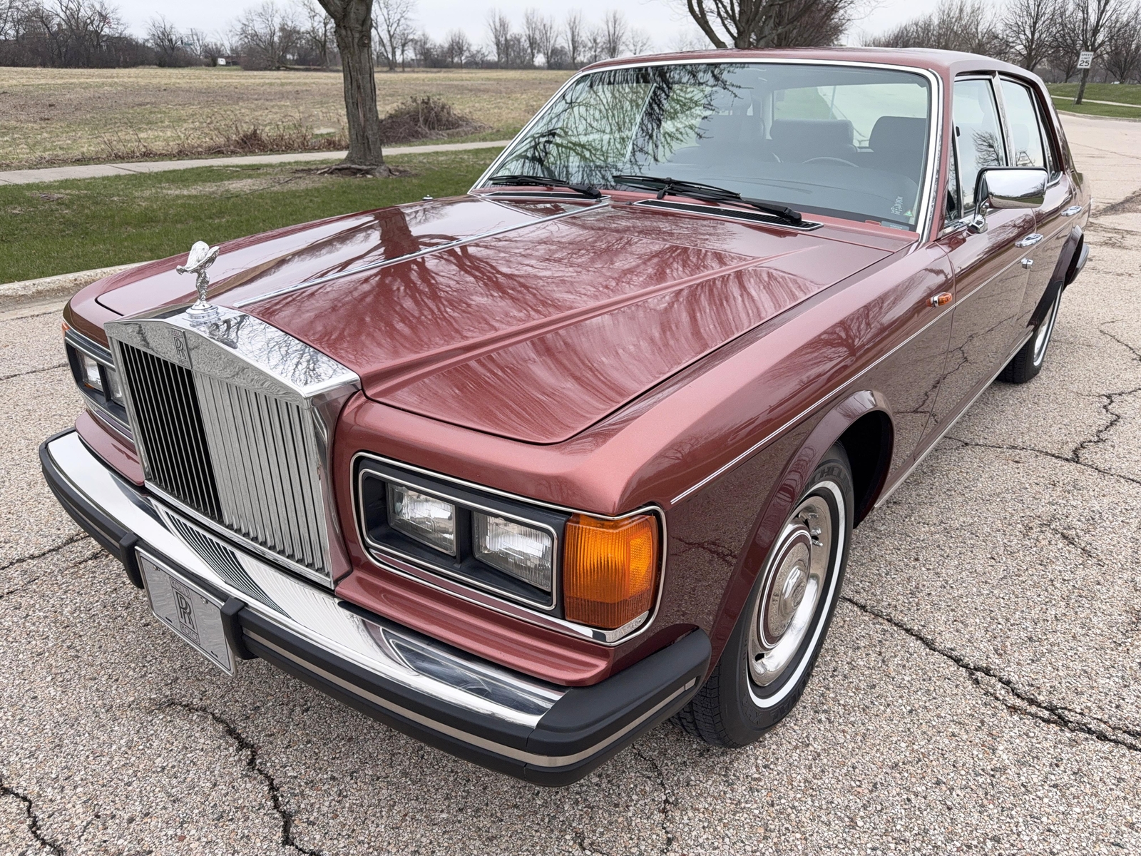 Rolls-Royce-Silver-SpiritSpurDawn-1982-Sedan-6