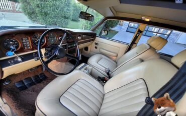 Rolls-Royce-Silver-SpiritSpurDawn-1984-Sedan-14