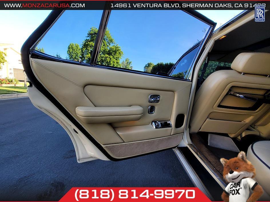 Rolls-Royce-Silver-SpiritSpurDawn-1984-Sedan-16