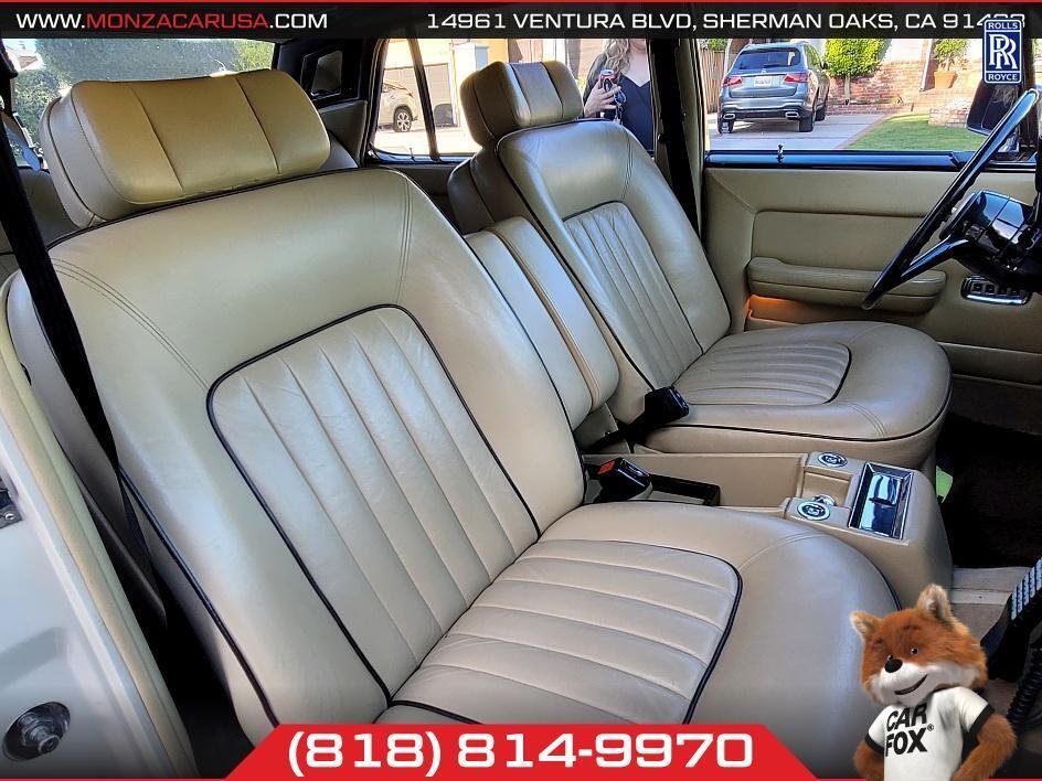 Rolls-Royce-Silver-SpiritSpurDawn-1984-Sedan-25