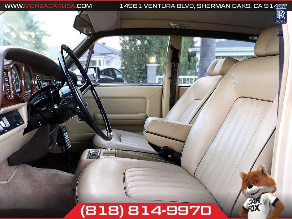 Rolls-Royce-Silver-SpiritSpurDawn-1984-Sedan-34