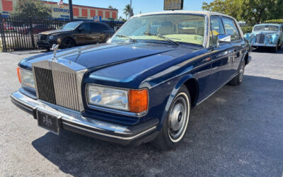 Rolls-Royce Silver Spirit/Spur/Dawn 1985 Sedan