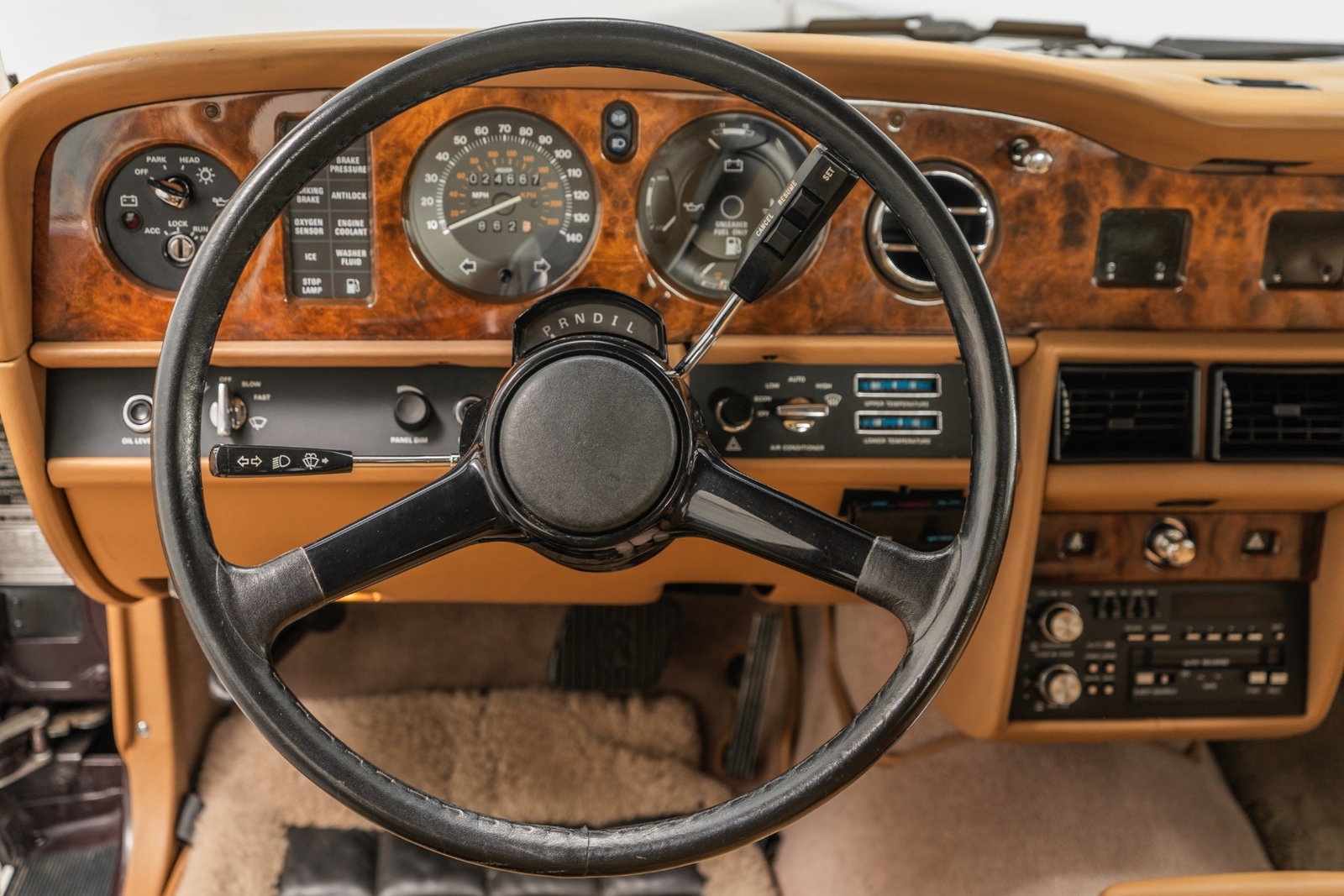 Rolls-Royce-Silver-SpiritSpurDawn-1988-4D-Sedan-13