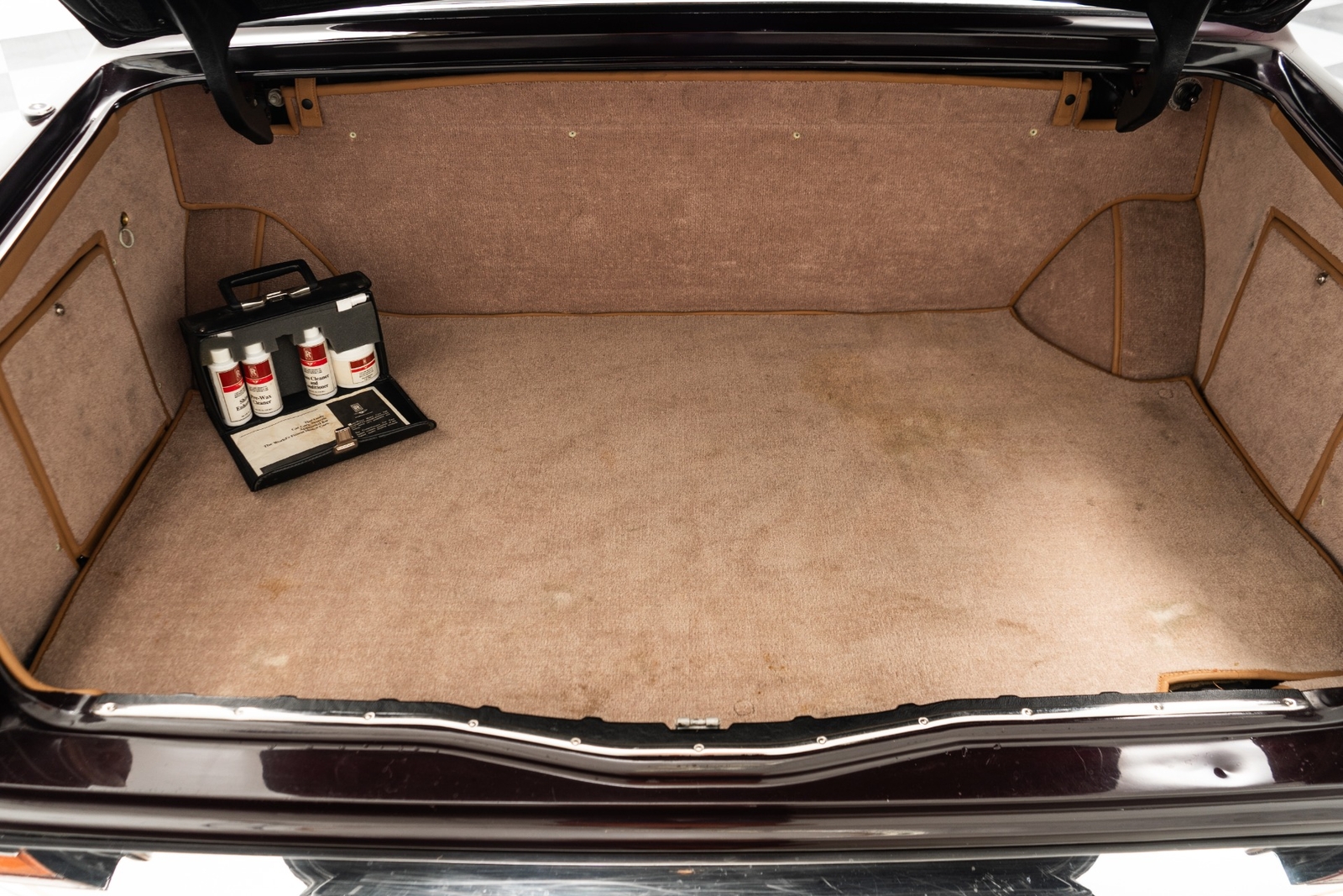 Rolls-Royce-Silver-SpiritSpurDawn-1988-4D-Sedan-17