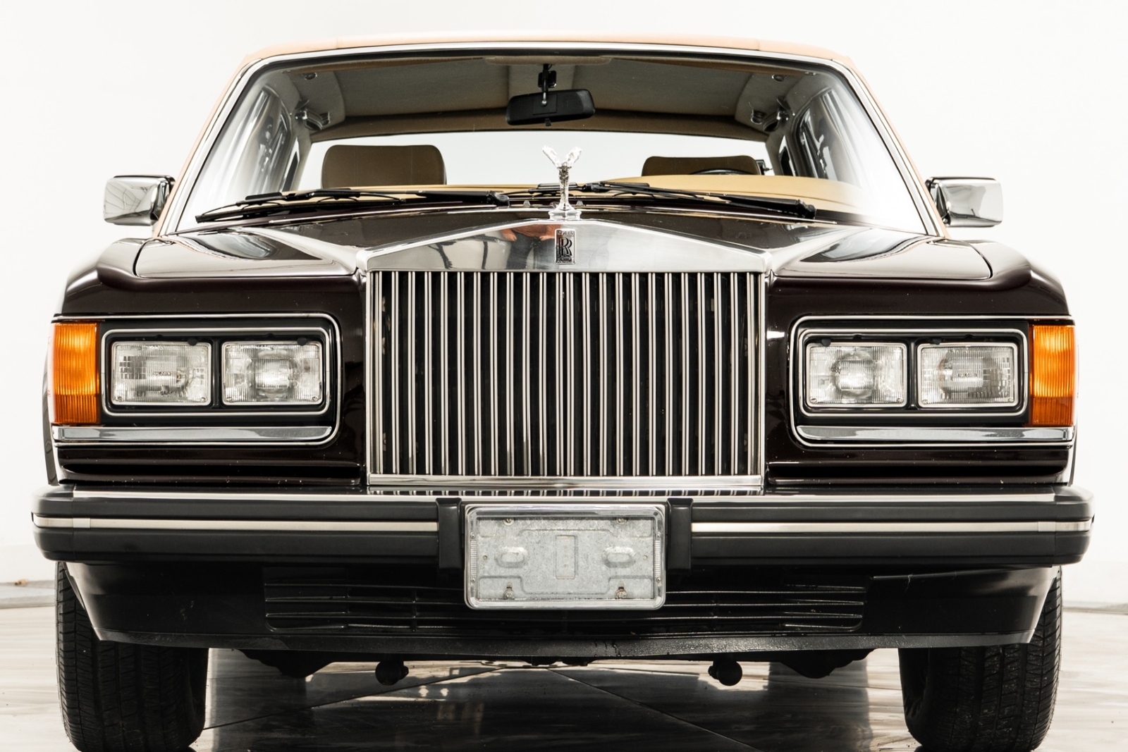 Rolls-Royce-Silver-SpiritSpurDawn-1988-4D-Sedan-2