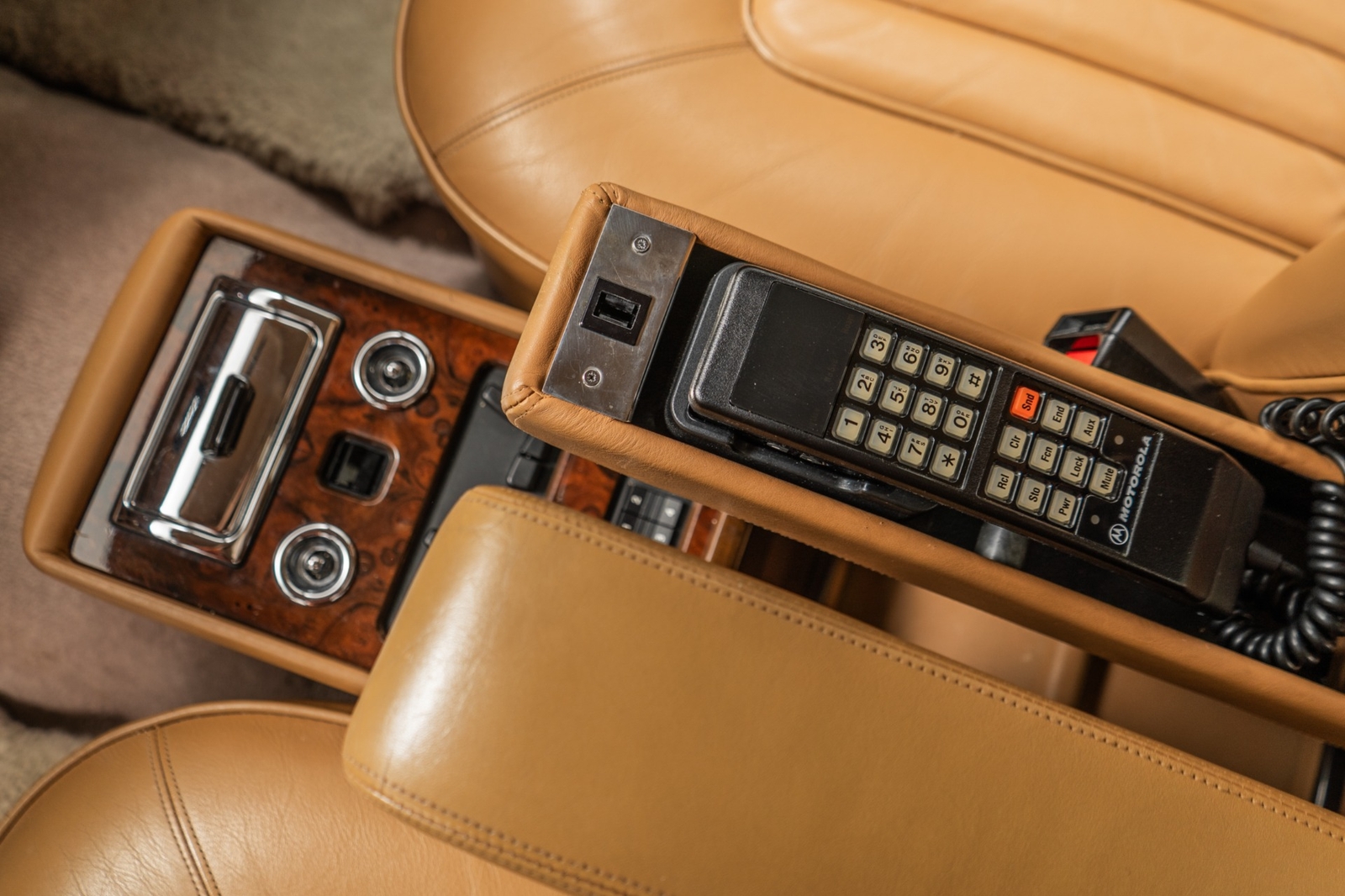 Rolls-Royce-Silver-SpiritSpurDawn-1988-4D-Sedan-25