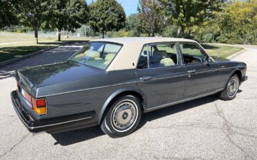Rolls-Royce-Silver-SpiritSpurDawn-1990-Sedan-14