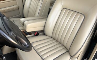 Rolls-Royce-Silver-SpiritSpurDawn-1990-Sedan-22