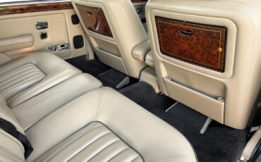 Rolls-Royce-Silver-SpiritSpurDawn-1990-Sedan-28