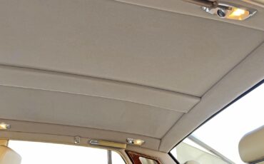 Rolls-Royce-Silver-SpiritSpurDawn-1990-Sedan-33
