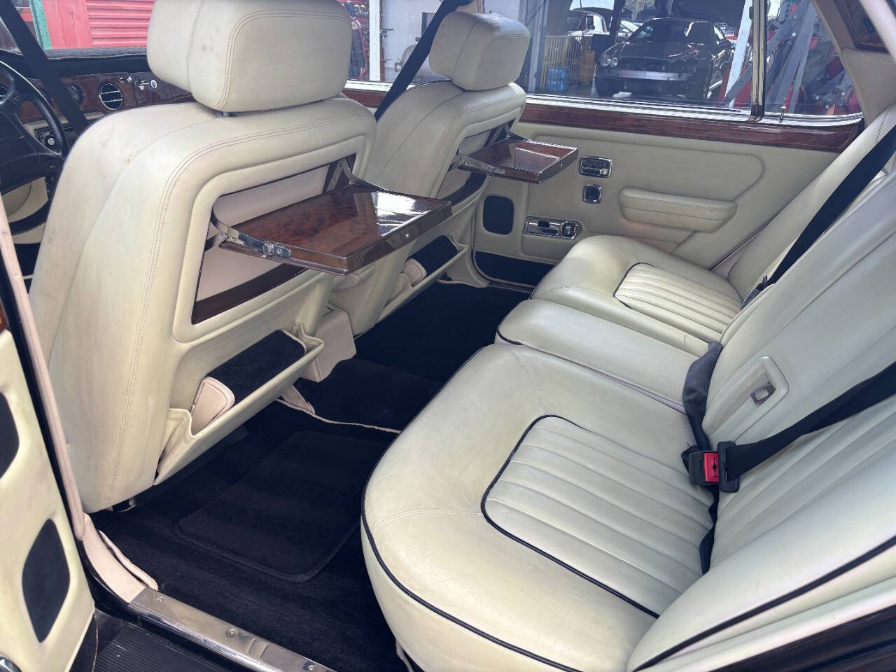 Rolls-Royce-Silver-SpiritSpurDawn-1991-Sedan-15