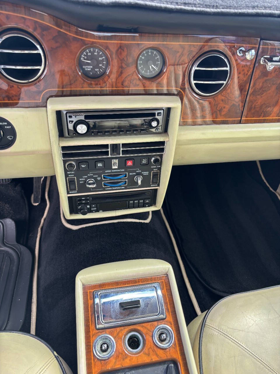 Rolls-Royce-Silver-SpiritSpurDawn-1991-Sedan-18