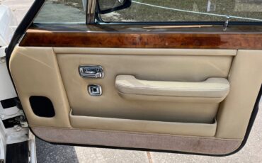 Rolls-Royce-Silver-Spur-1985-Sedan-14