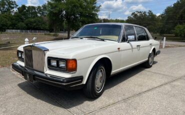 Rolls-Royce-Silver-Spur-1985-Sedan