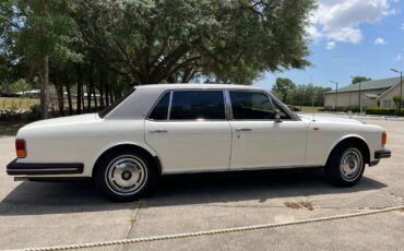 Rolls-Royce-Silver-Spur-1985-Sedan-5