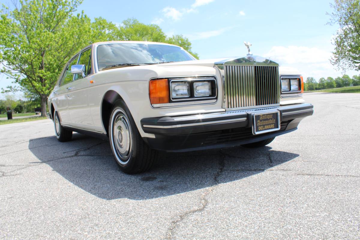 Rolls-royce-Silver-spur-1988-brown-23