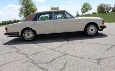 Rolls-royce-Silver-spur-1988-brown-4