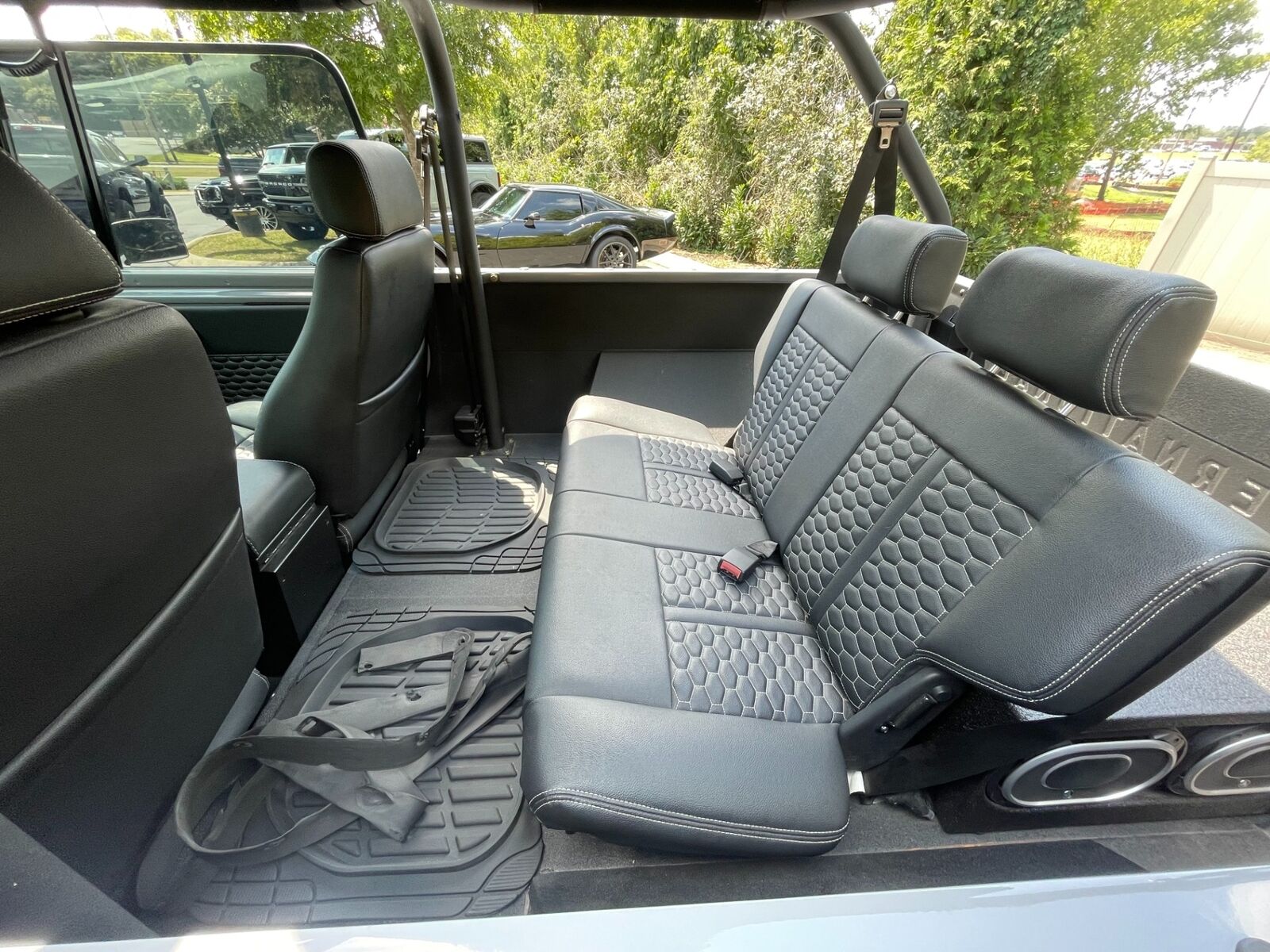SCOUT-800-1964-SUV-12