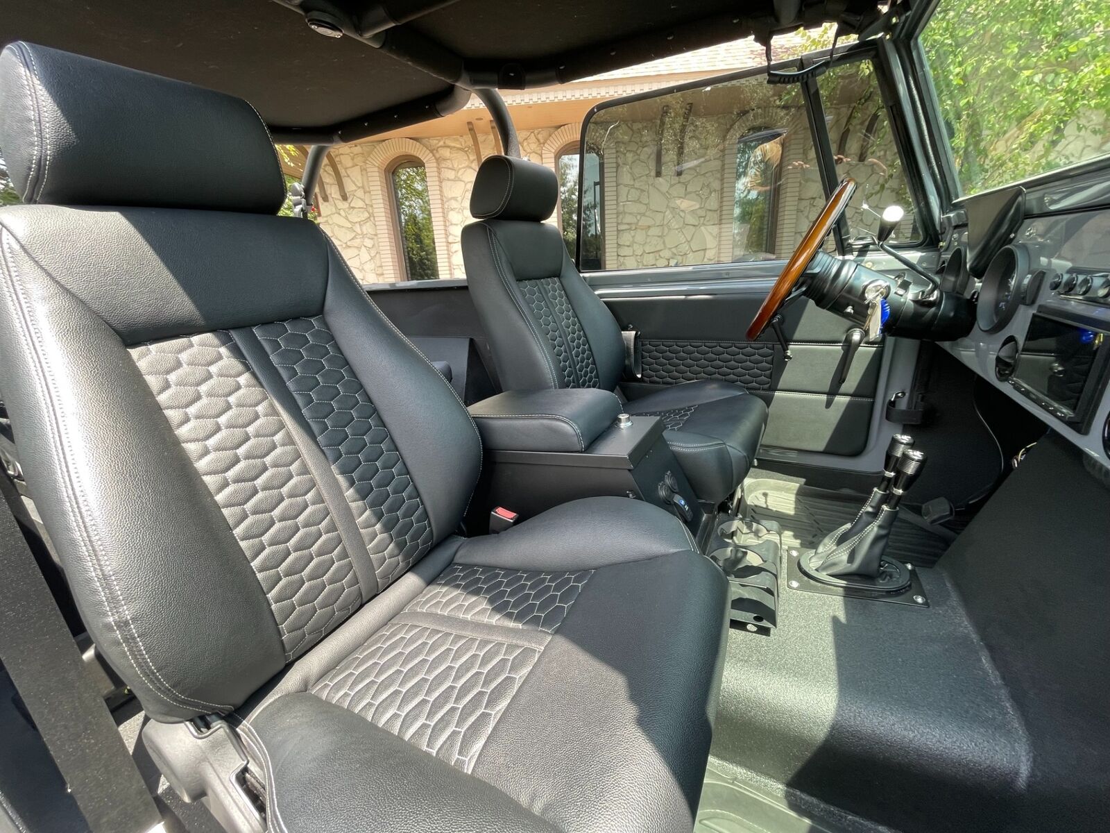SCOUT-800-1964-SUV-17