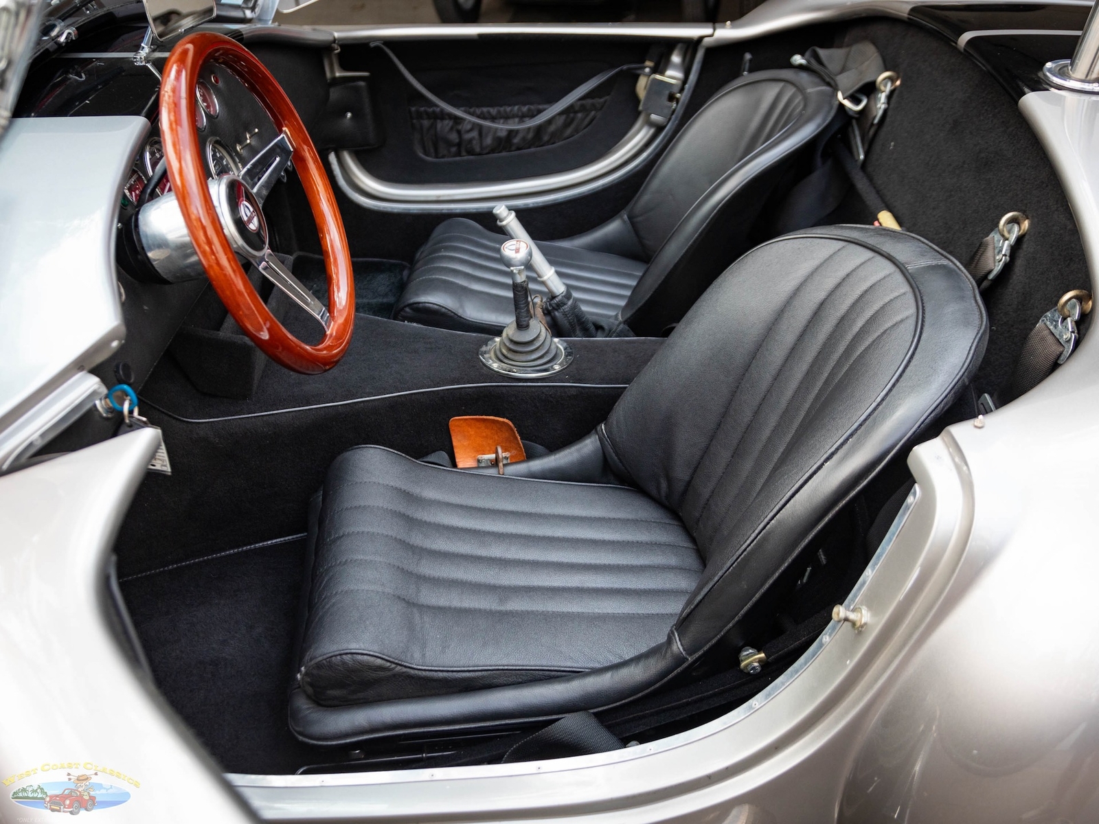 Shelby-Backdraft-Cobra-RT3-1965-2-Door-Convertible-32