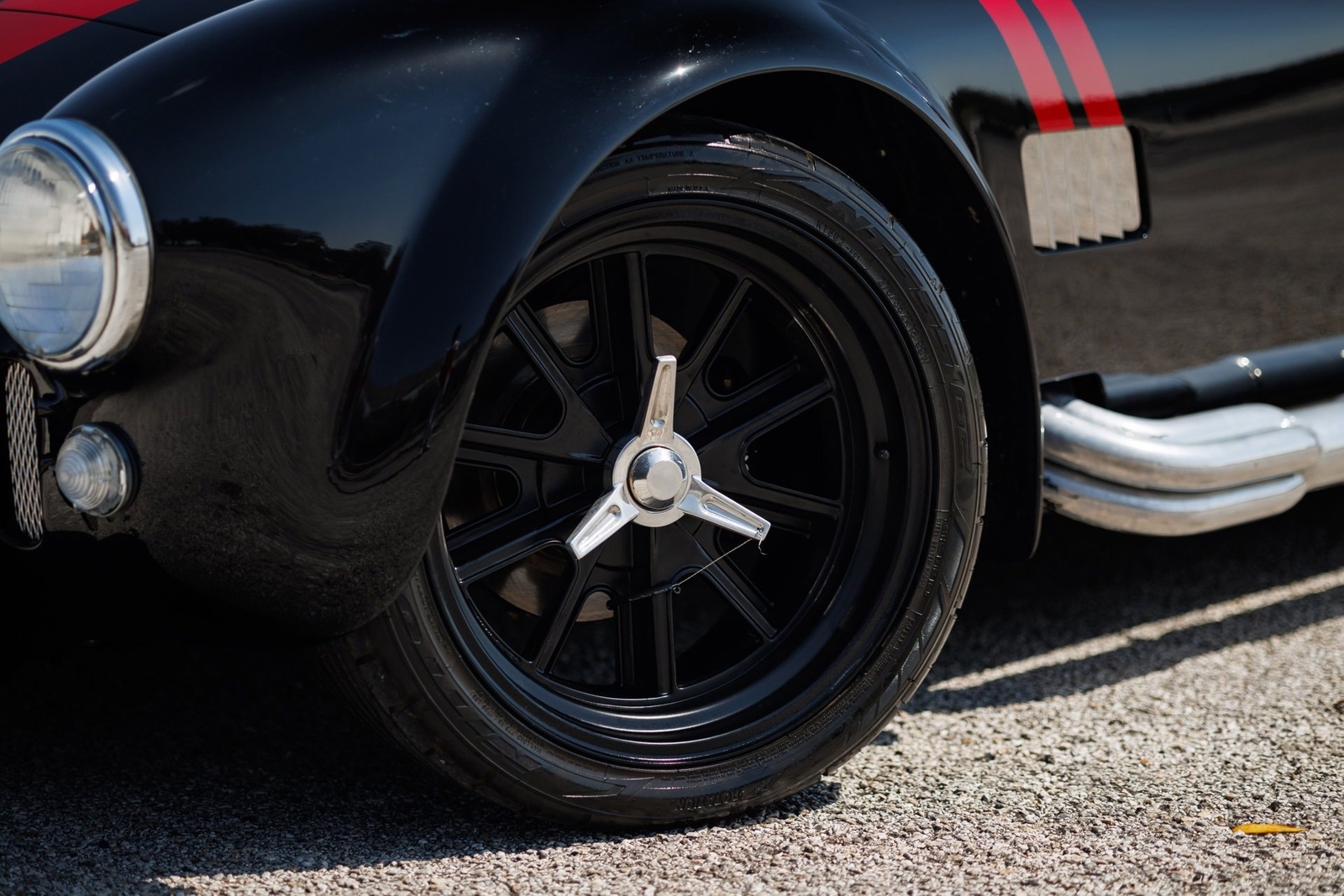 Shelby-Cobra-1965-Convertible-23