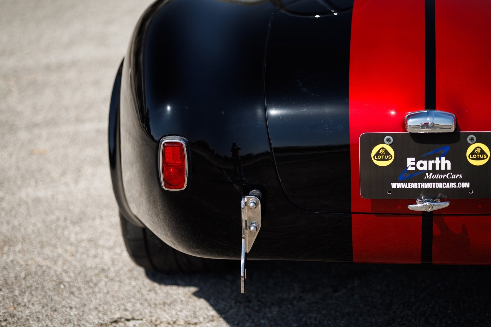 Shelby-Cobra-1965-Convertible-24